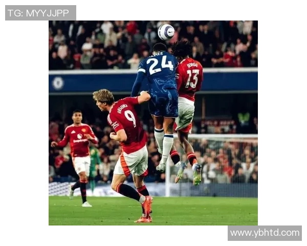 切尔西与曼联足总杯决赛精彩对决比分揭晓引发球迷热议 切尔西与曼联足总杯决赛精彩对决比分揭晓引发球迷热议