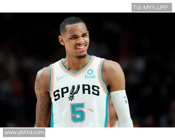 德章泰穆雷的篮球之路与未来展望：从新秀到明星球员的成长历程