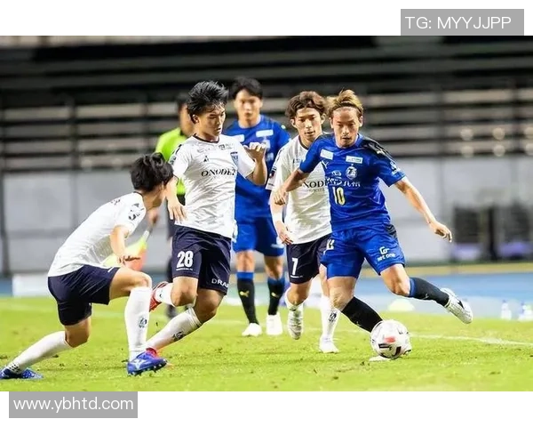 札幌与名古屋激战正酣比分悬念不断球迷热情高涨